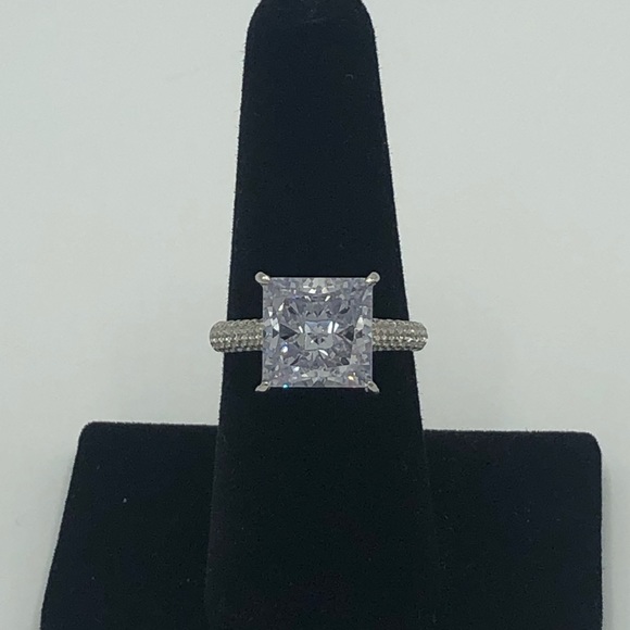 14k 4ct Princess Cut Ring - Picture 5 of 12